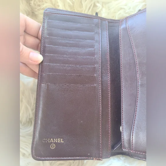 Authentic Gorgeous Chanel Black Matelasse Caviar Wallet- Great Condition